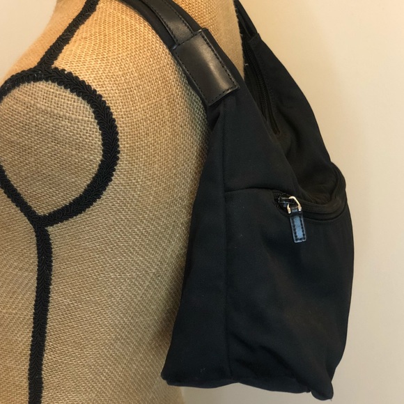 Gucci Vintage Leather-trimmed Handle Nylon Bag - Picture 3 of 7